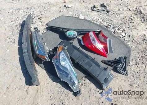 2017 Toyota Corolla L из США, поврежденный, VIN 2T1BURHE3HC839448